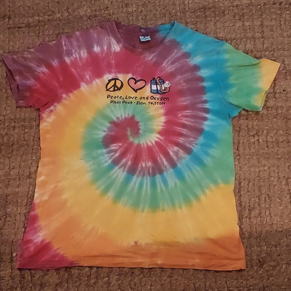 Pikes Peak Tie Dye shirt L